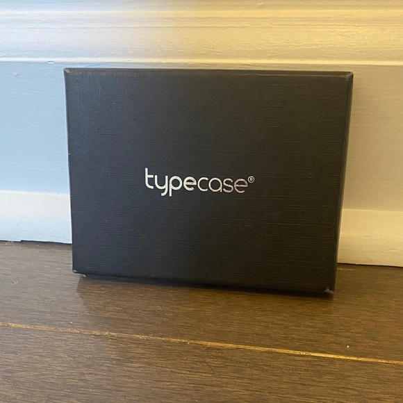 Brown Leather AirTag Typecase Wallet - Picture 4 of 4